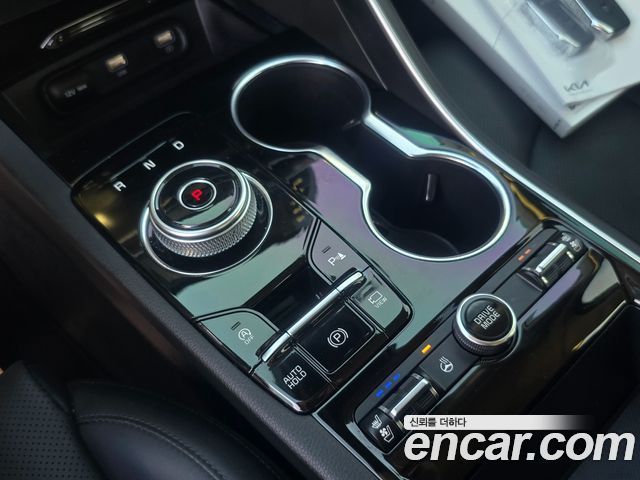 Kia K5 (III) 1.6 Turbo Prestige 2023 — фото 10