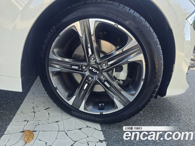 Kia K5 (III) 1.6 Turbo Prestige 2023 — фото 23