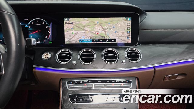 Mercedes-Benz E-Class (W213) E250 AMG Line 2023 — фото 13