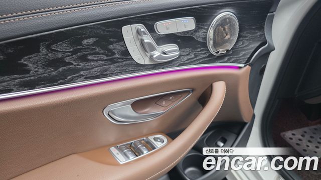Mercedes-Benz E-Class (W213) E250 AMG Line 2023 — фото 19