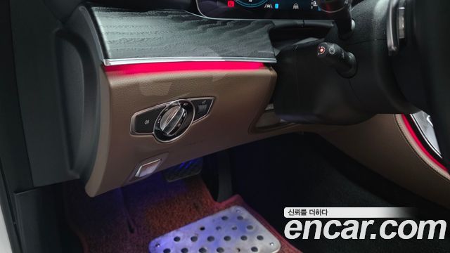 Mercedes-Benz E-Class (W213) E250 AMG Line 2023 — фото 28