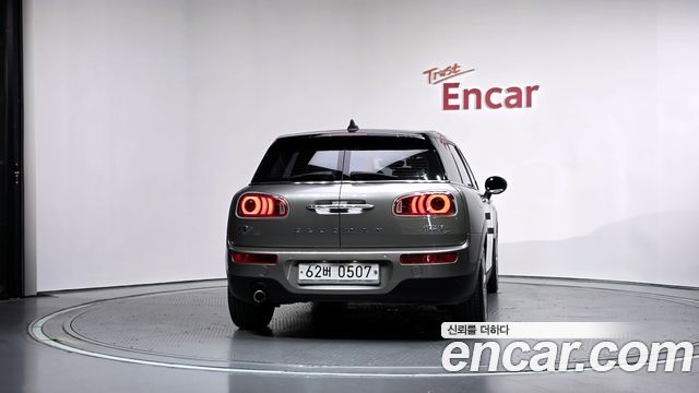 MINI Cooper D Clubman High 2nd 2016 — фото 4