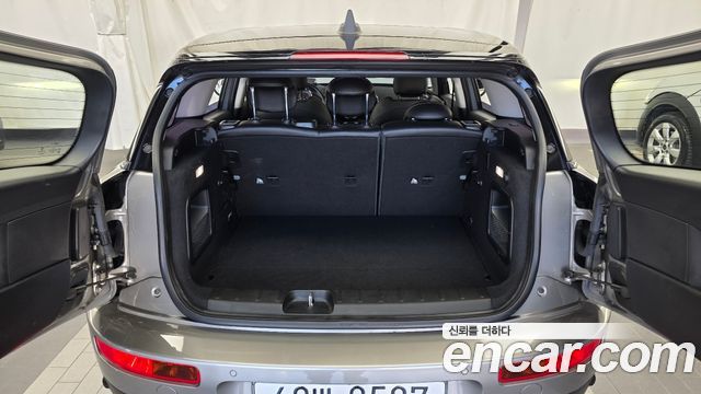 MINI Cooper D Clubman High 2nd 2016 — фото 24
