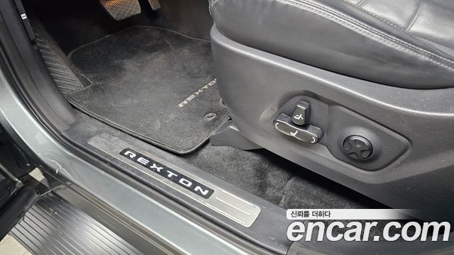 KG Mobility (SsangYong) G4 Rexton Diesel 2.2 4WD Majesty 2019 — фото 31