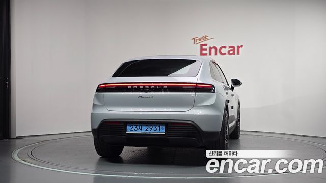 Porsche Macan EV Base 4 2025 — фото 4