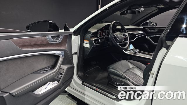 Audi A7 (4K) 55 TFSI Quattro Premium 2022 — фото 10