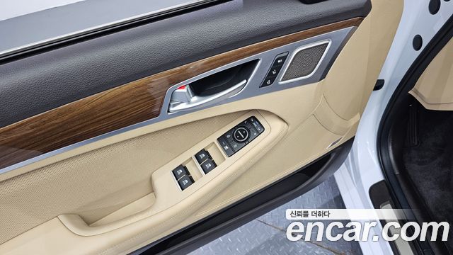 Genesis G80 3.3 GDI AWD Premium Luxury 2018 — фото 13