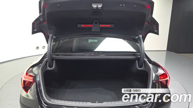 Kia K8 2.5 Gasoline 2WD Noblesse 2023 — фото 24