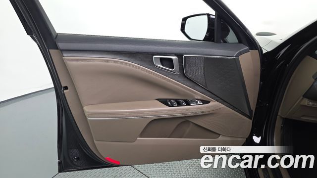 Kia K8 2.5 Gasoline 2WD Noblesse 2023 — фото 30