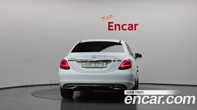 Mercedes-Benz C-Class (W205) C220 d Avantgarde 2019 — фото 4