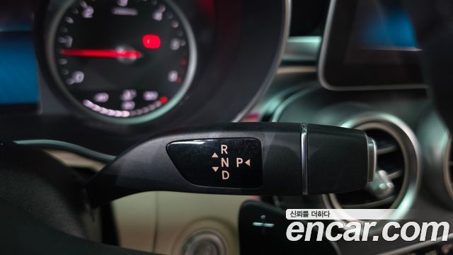 Mercedes-Benz C-Class (W205) C220 d Avantgarde 2019 — фото 9