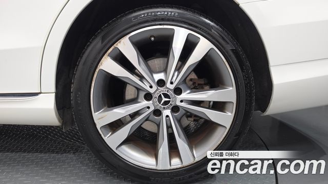 Mercedes-Benz C-Class (W205) C220 d Avantgarde 2019 — фото 21