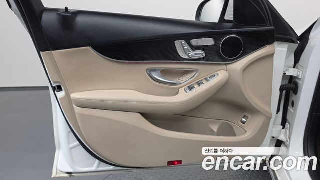 Mercedes-Benz C-Class (W205) C220 d Avantgarde 2019 — фото 24