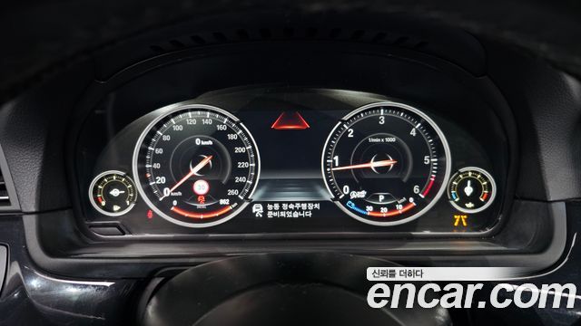 BMW 5 Series (F10) 520d xDrive M Aero Dynamic 2016 — фото 8