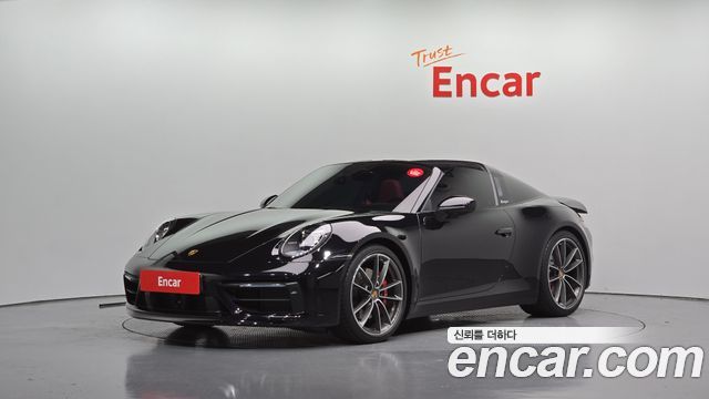 Porsche 911 (992) Targa 4S
