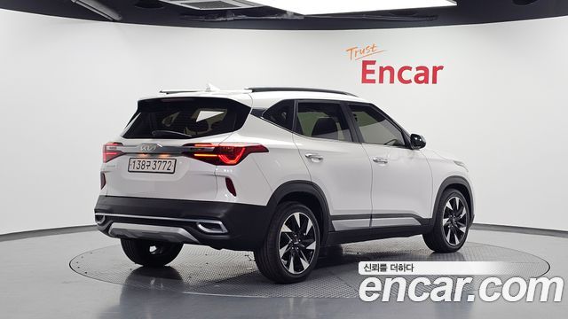 Kia Seltos Gasoline 1.6 Turbo 2WD Gravity 2023 — фото 2
