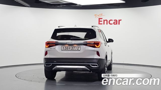 Kia Seltos Gasoline 1.6 Turbo 2WD Gravity 2023 — фото 4