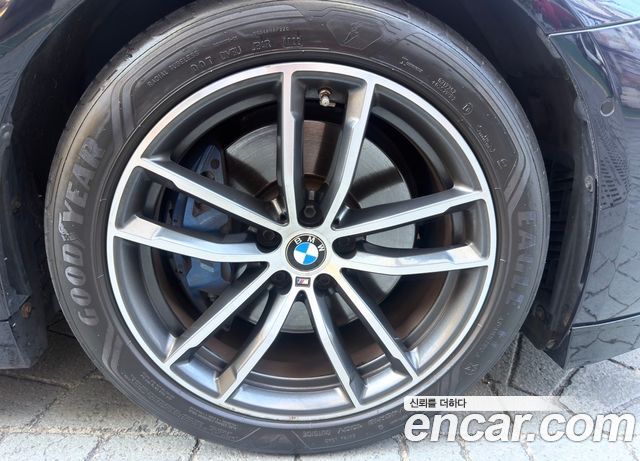 BMW 5 Series (G30) 520i M Sport 2023 — фото 5