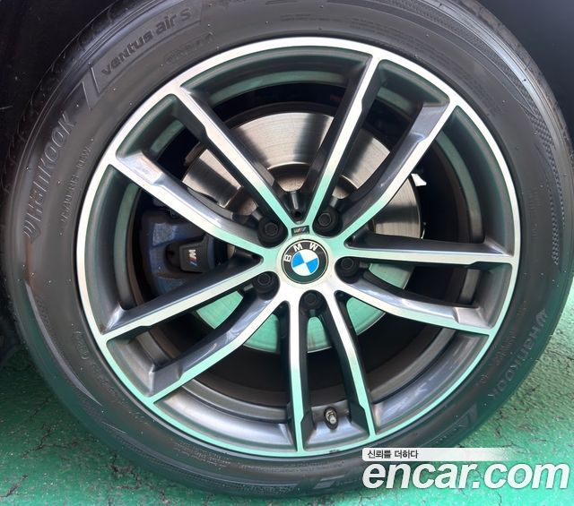 BMW 5 Series (G30) 520i M Sport 2023 — фото 8