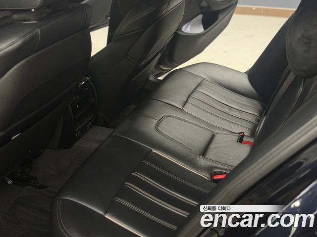 BMW 5 Series (G30) 520i M Sport 2023 — фото 12