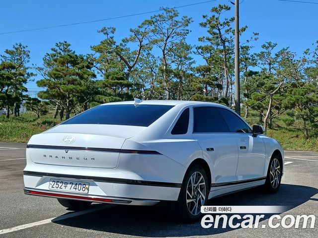 Hyundai Grandeur (GN7) 3.5 LPG 2WD (Taxi) Deluxe 2023 — фото 5