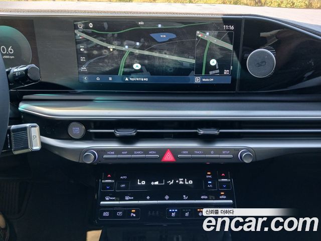 Hyundai Grandeur (GN7) 3.5 LPG 2WD (Taxi) Deluxe 2023 — фото 16