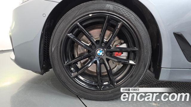 BMW 5 Series (G30) 520d M Sport Package Plus 2020 — фото 5