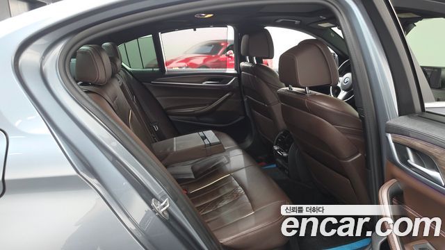 BMW 5 Series (G30) 520d M Sport Package Plus 2020 — фото 15