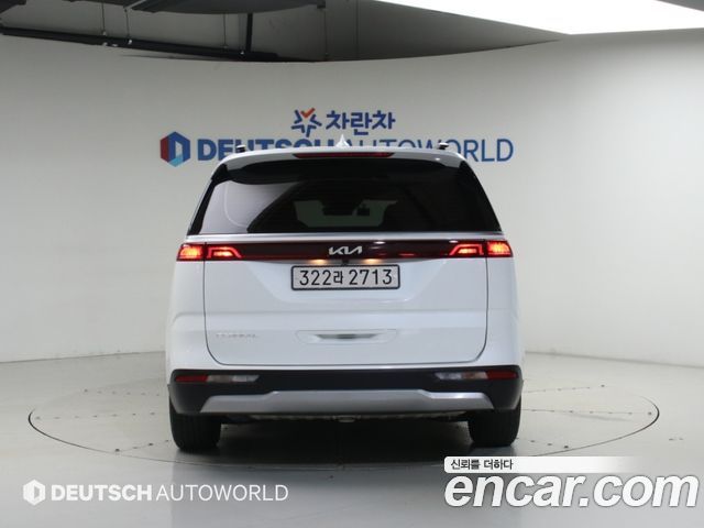 Kia Carnival (IV) Diesel 9-Seater Prestige 2023 — фото 4