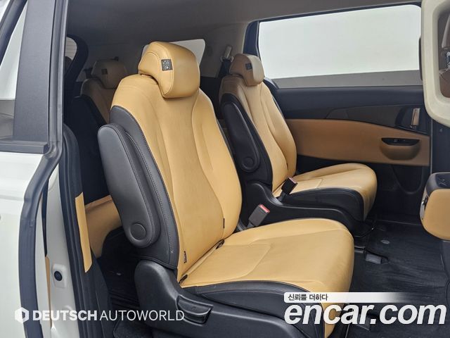 Kia Carnival (IV) Diesel 9-Seater Prestige 2023 — фото 16