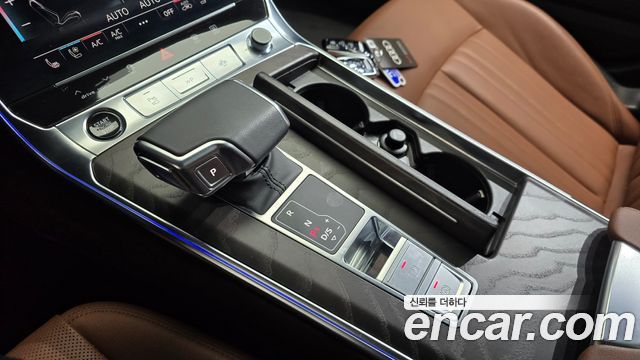 Audi A6 (C8) 45 TFSI Premium 2023 — фото 9