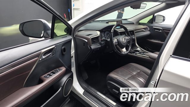 Lexus RX450h (IV) Executive 2019 — фото 10