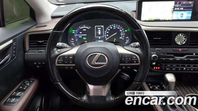 Lexus RX450h (IV) Executive 2019 — фото 12
