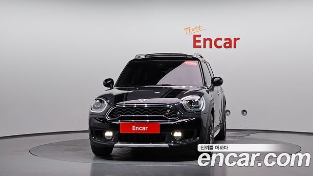MINI Cooper S Countryman ALL4 2nd 2019 — фото 3