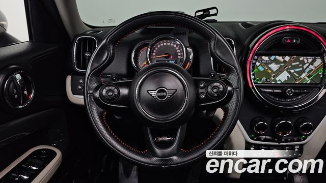 MINI Cooper S Countryman ALL4 2nd 2019 — фото 13