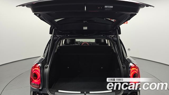 MINI Cooper S Countryman ALL4 2nd 2019 — фото 19