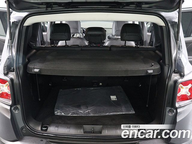 Jeep Renegade 1.3 Limited 2022 — фото 5