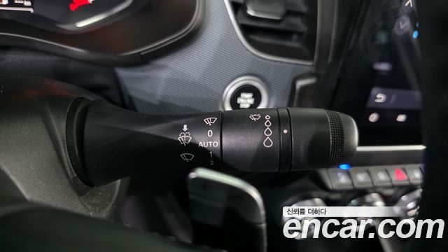 Renault Korea XM3 1.3 TCe RE Signature 2023 — фото 27