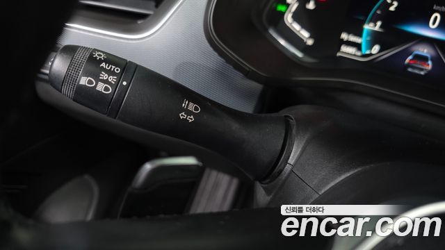Renault Korea XM3 1.3 TCe RE Signature 2023 — фото 28