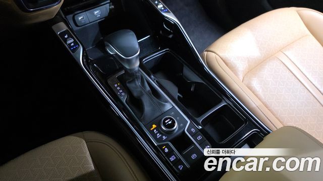 Kia Sorento (IV) Gasoline 2.5T 4WD Prestige 2022 — фото 9