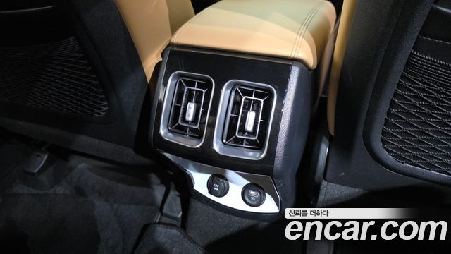 Kia Sorento (IV) Gasoline 2.5T 4WD Prestige 2022 — фото 18