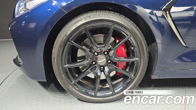 Genesis G70 2.0T Sport Package 2019 — фото 5