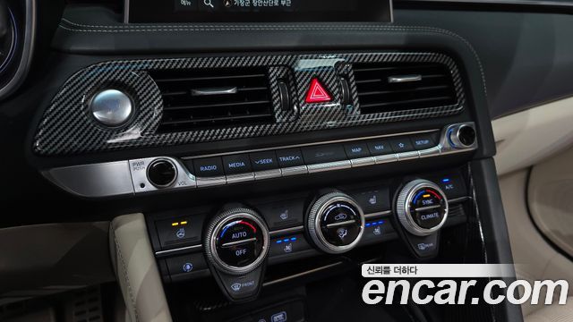 Genesis G70 2.0T Sport Package 2019 — фото 33