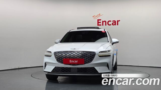 Genesis Electrified (GV70) e-AWD 2022 — фото 3