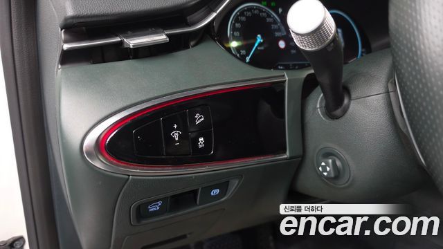 Genesis Electrified (GV70) e-AWD 2022 — фото 27