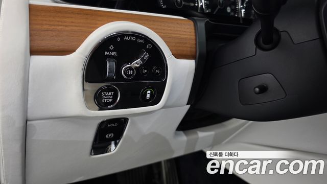 Rolls-Royce Ghost (II) 6.7 EWB V12 2021 — фото 27