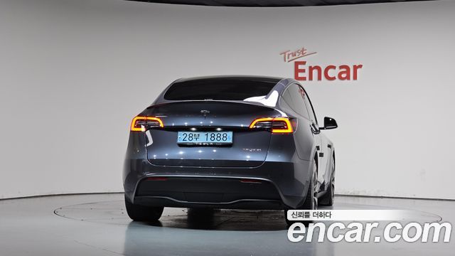 Tesla Model Y Performance AWD 2021 — фото 4