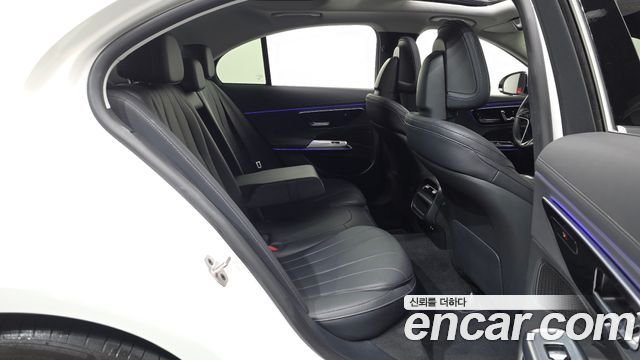 Mercedes-Benz E-Class (W214) E200 Avantgarde 2024 — фото 12
