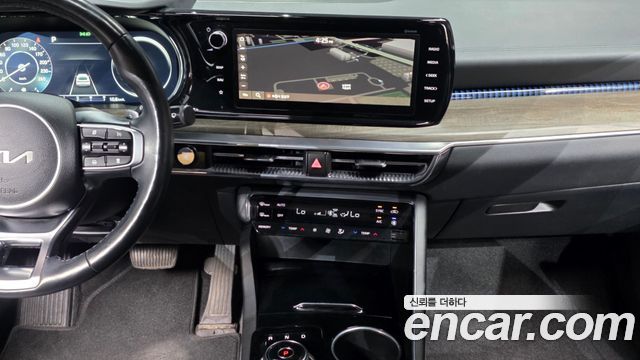 Kia K5 (III) 2.0 Signature 2023 — фото 14