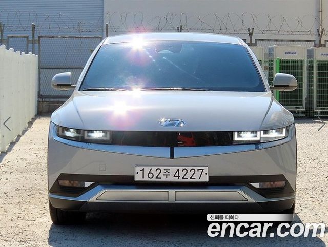 Hyundai Ioniq 5 Long Range AWD Commercial Long Range Package 2023 — фото 2